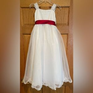 David’s Bridal, size children’s 7